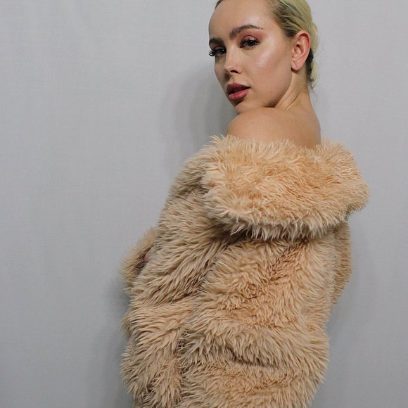 Peach Fur Jacket - Picture 3 of 6